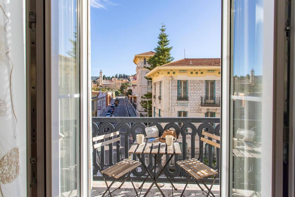 #17 Staywizus -Suite Gioffredo 3 BDR AC - 5mins Vieux Nice Port - 2