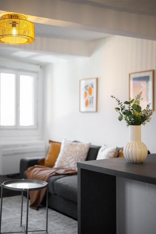 Charming typical studio in the heart of Vieux Nice AC - 1