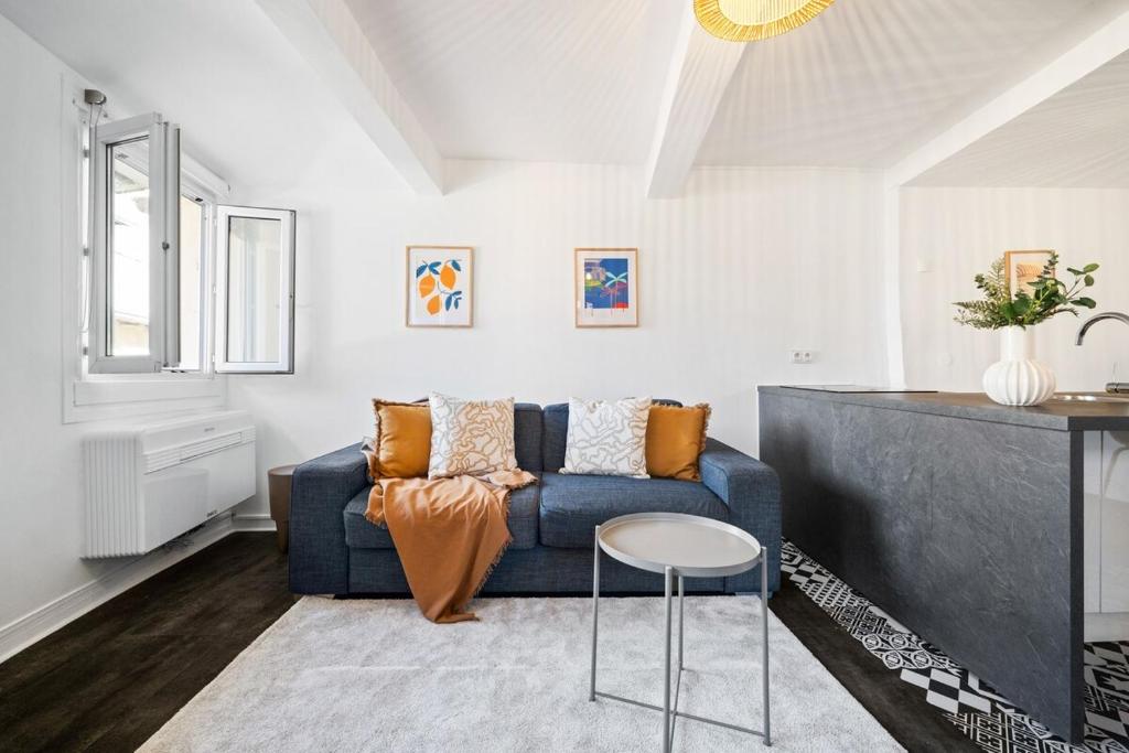 Charming typical studio in the heart of Vieux Nice AC - 2