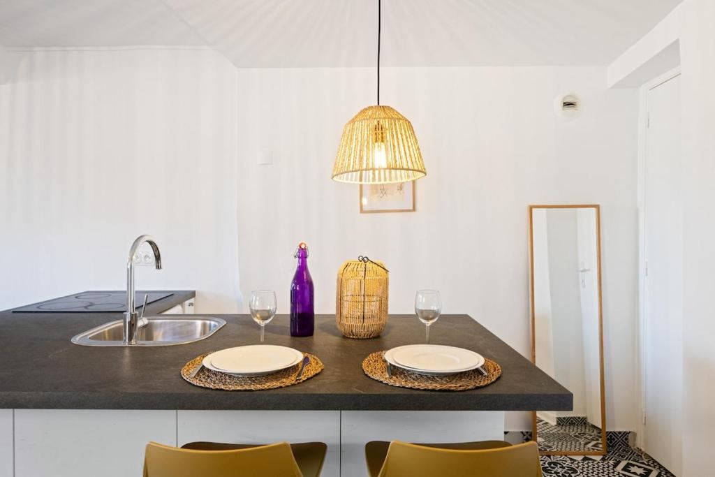 Charming typical studio in the heart of Vieux Nice AC - 3