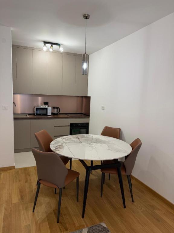 Montenegro Platinum Suite - New City - 4