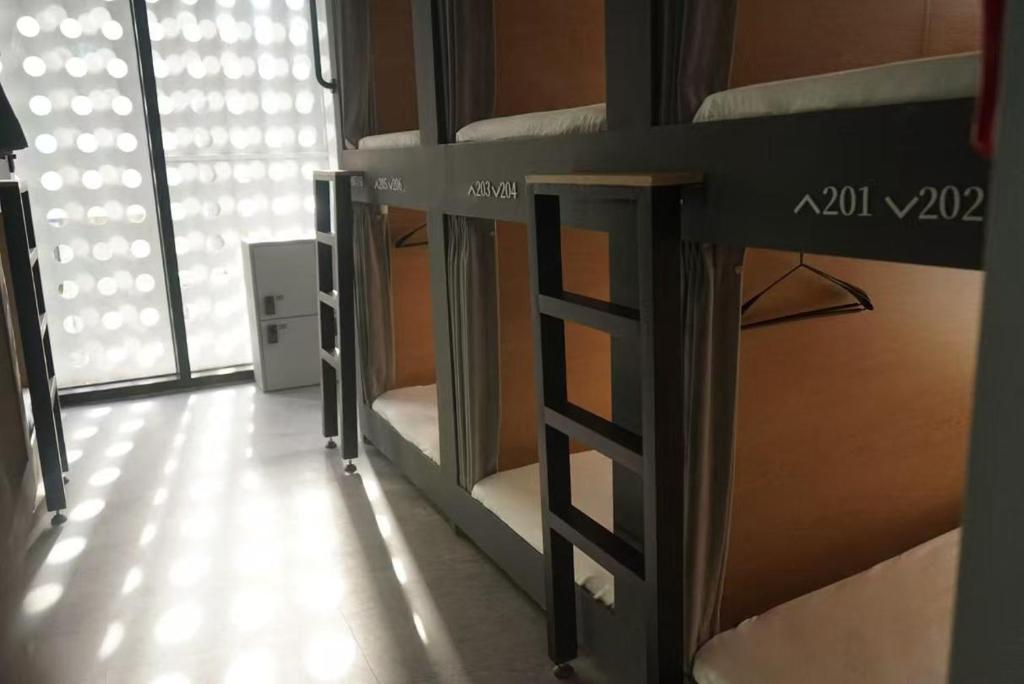 엘영 인 캡슐 호텔 명동 전경