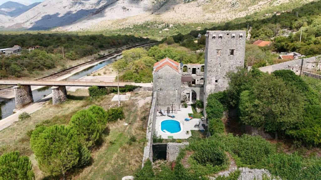 Villa Bilja Historic Stone Castle - 3
