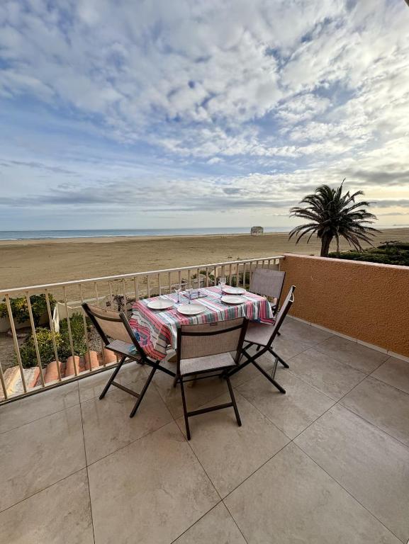 Duplex front de mer avec terrasse privée - 2