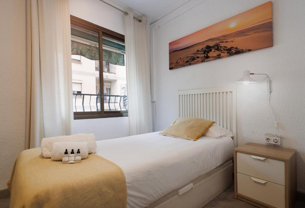 Beautiful and Comfortable Apartment for 6 People Next to Fira de Barcelona - 3