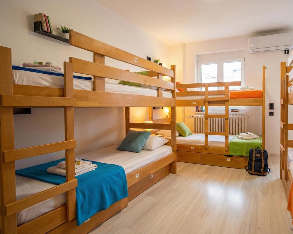 BGD Downtown Hostel - 2
