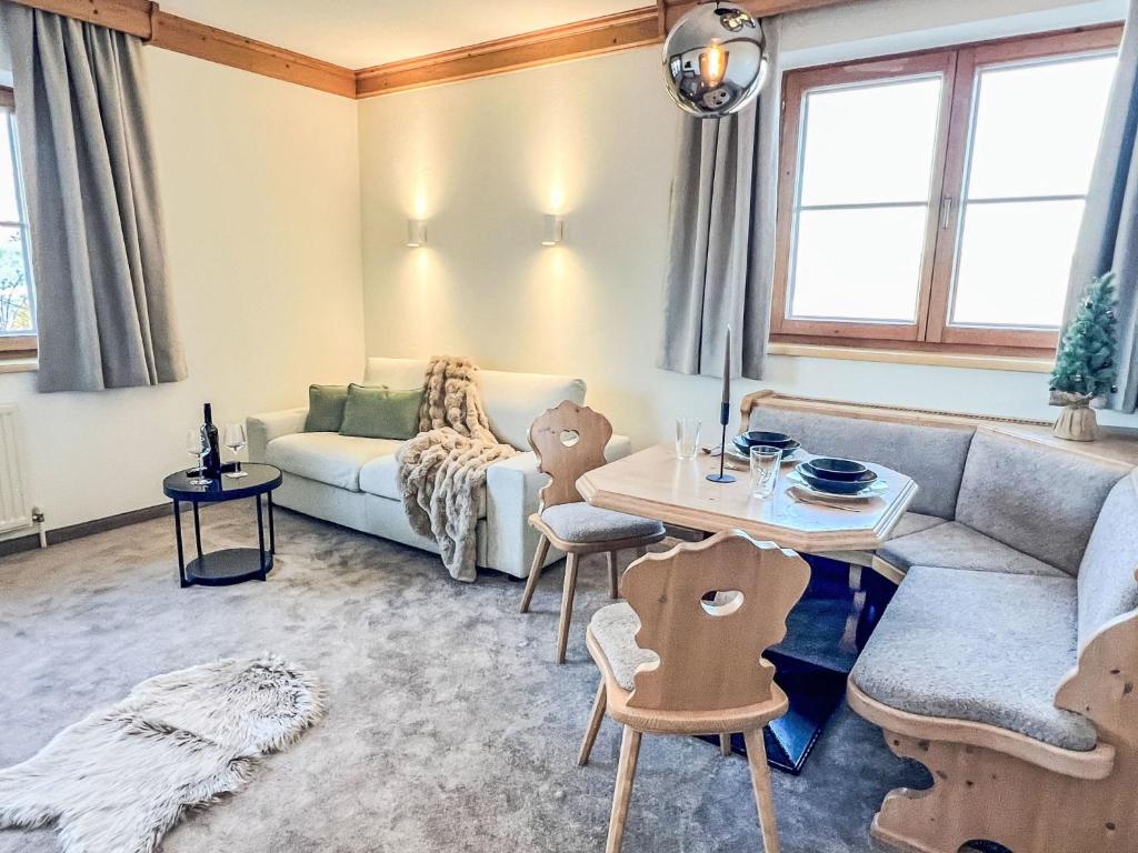 Apartment Hochfeld-5 by Interhome - 2