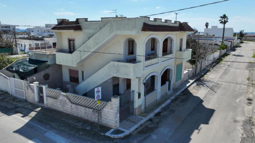 Casa Giglio 1 dx a soli 200 mt dalla spiaggia di Scala di Furno Porto Cesareo - 5