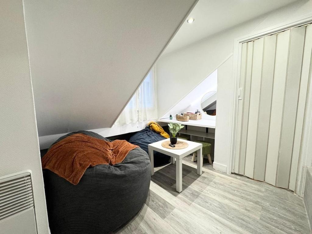 Cosy Loft Duplex for Couples - Great Location - 2