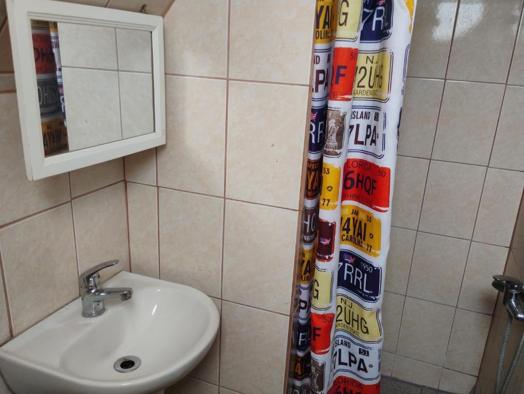Cómodo departamento para 1 persona con baño privado - 5