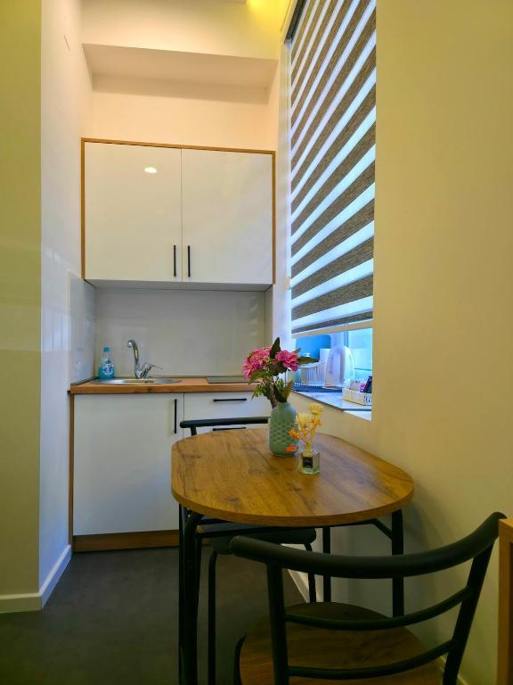 Blue Panda Central Apartment with Style - 2