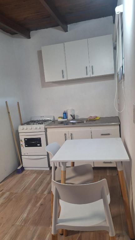 Nuestra Esquina 2 - 4