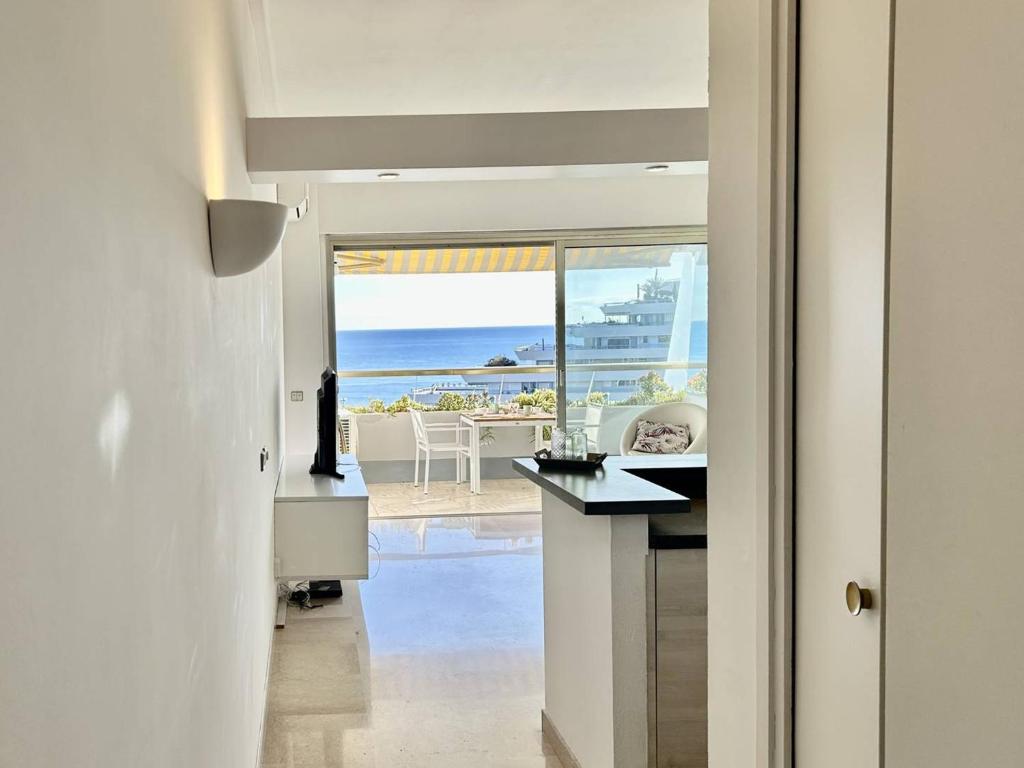 Appartement Contemporain 2 Pièces – Villeneuve-Loubet Plage - FR-1-252A-139 - 3