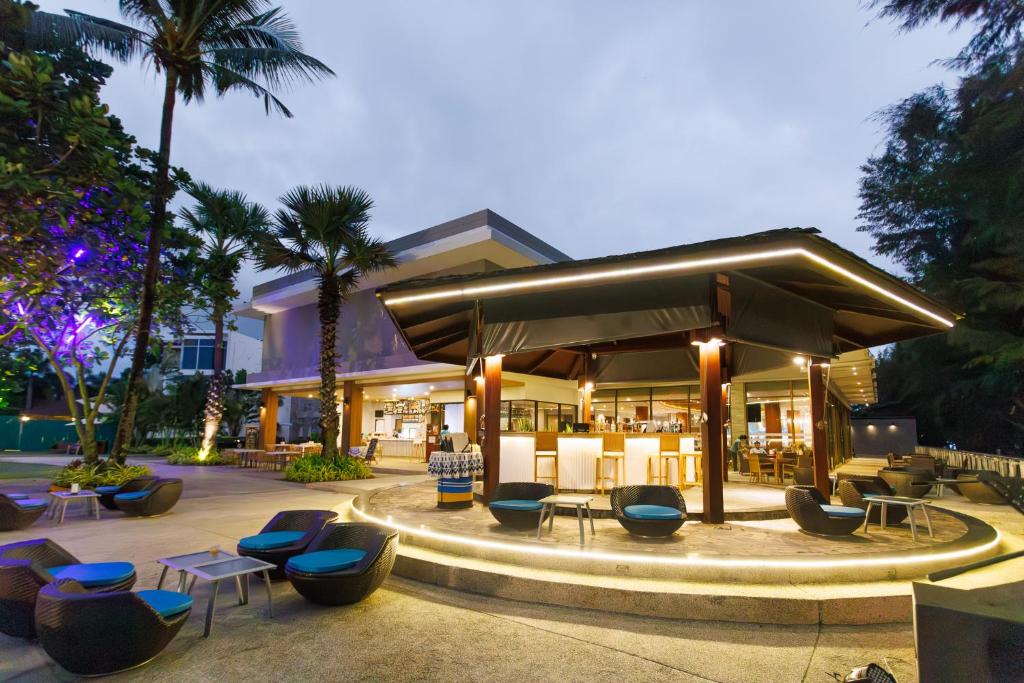 Pub/Lounge