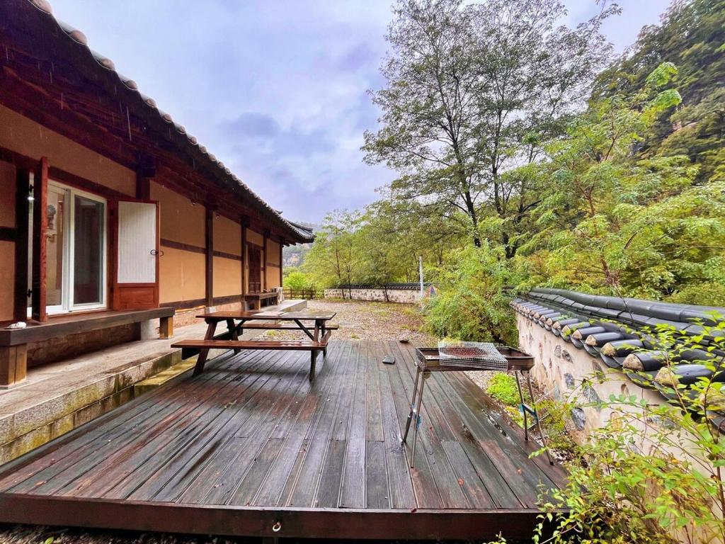 정선 계곡 풍경