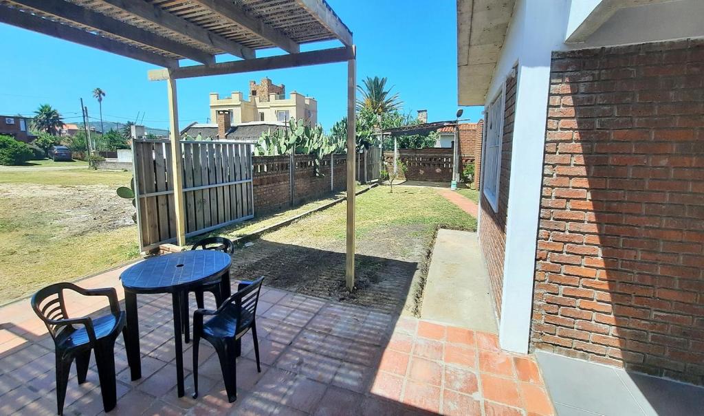 Casa en Piriápolis a pasos del Mar, Tranquila y confortable - 3