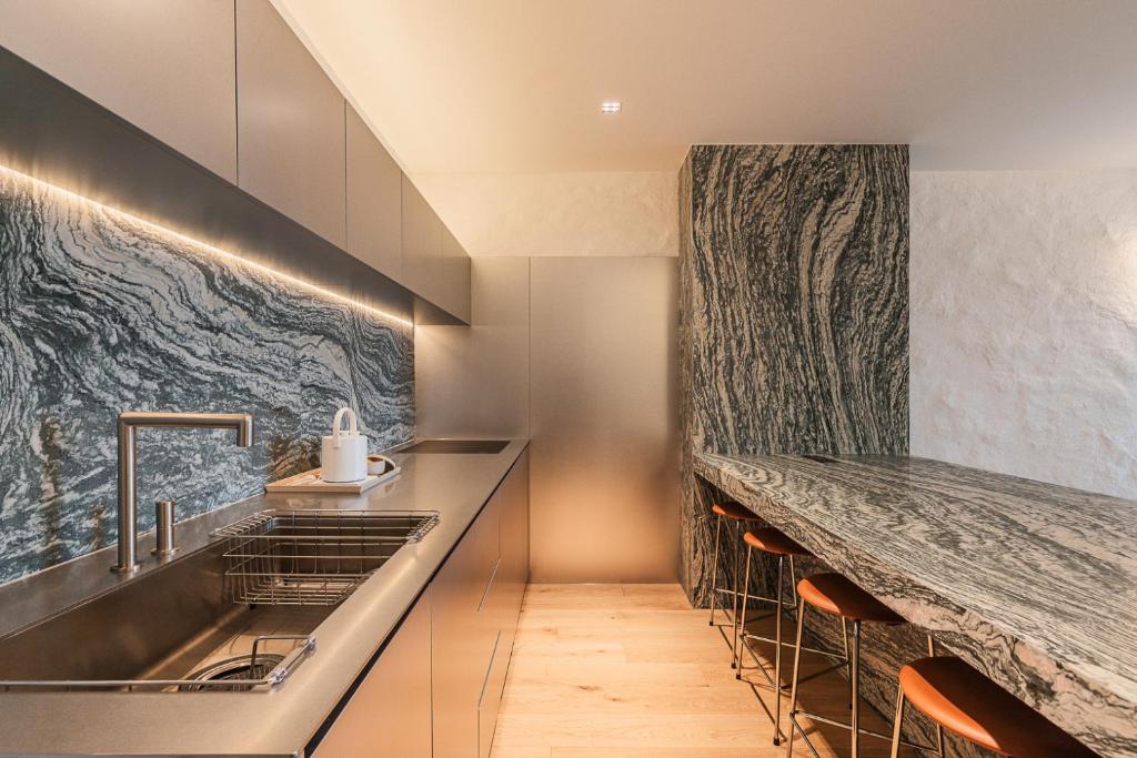 구도 컬렉티브 강남