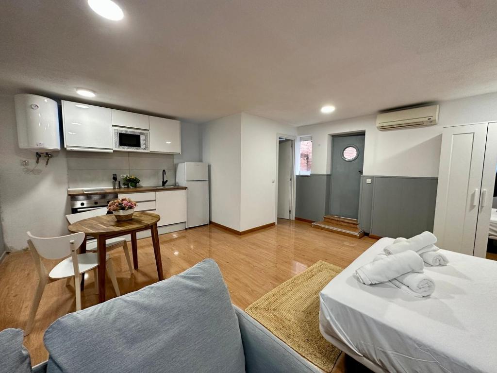 Spacious studio near the center - 5