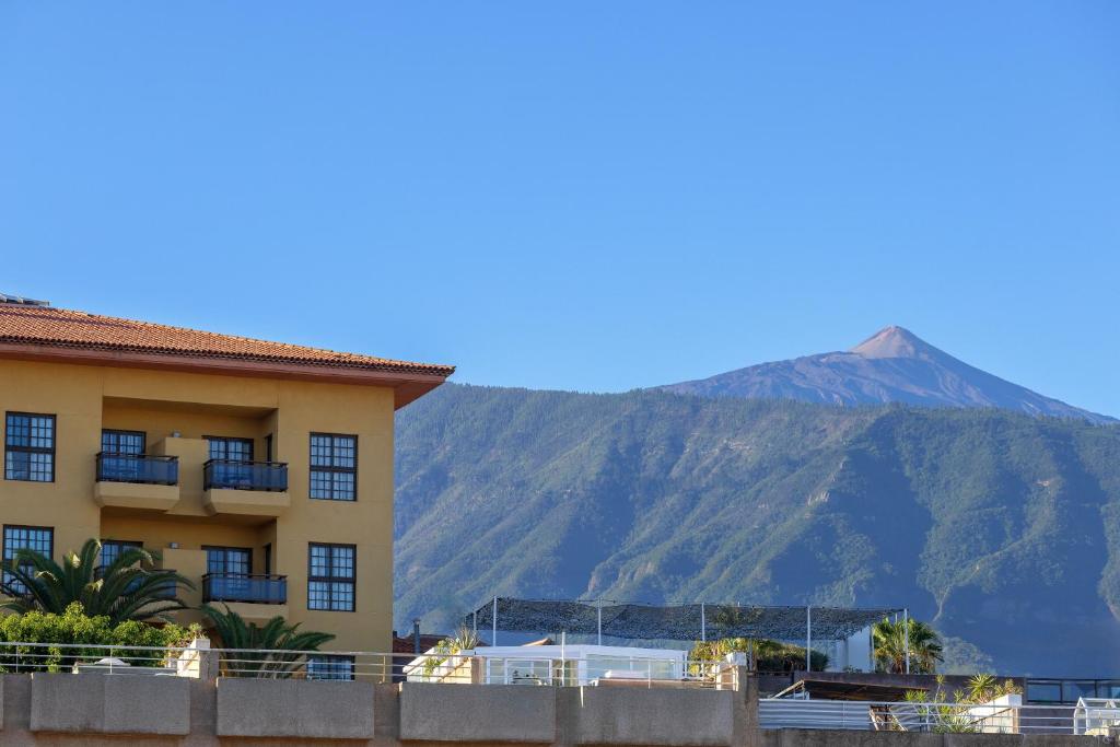 AluaSoul Orotava Valley - Adults Only — Hotel building in Puerto de la Cruz, Canary Islands
