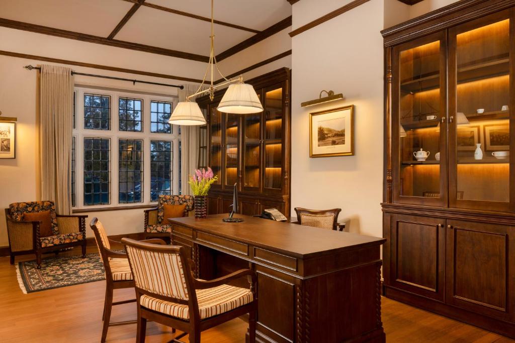 Lobby, The Hill Club in Nuwara Eliya