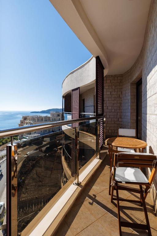 Panoramic Sea View 1BD Apartment - 2