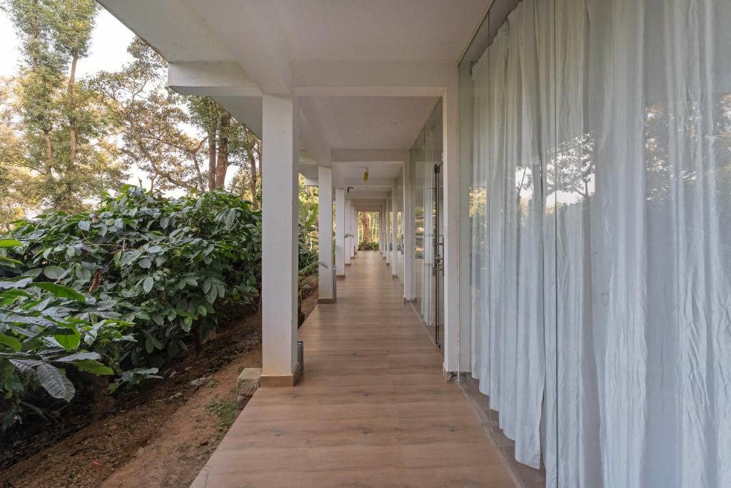 フロント・ロビー