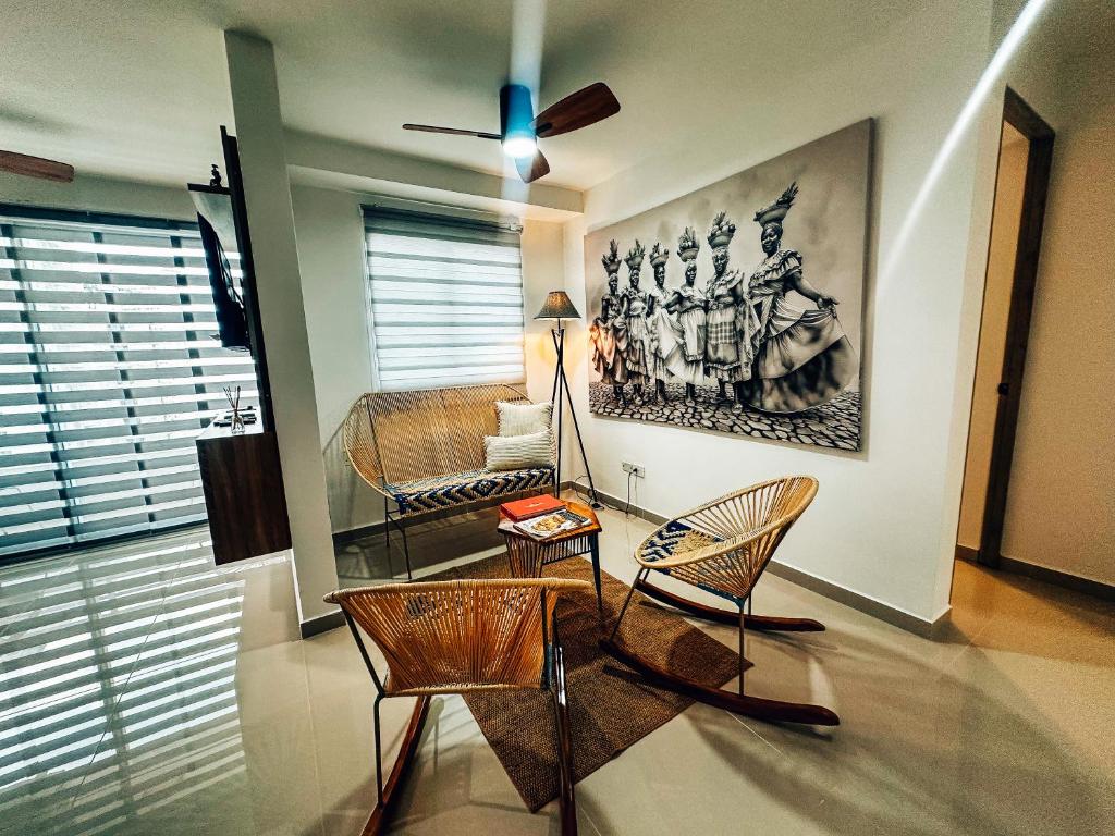 Suite 2106 - 5
