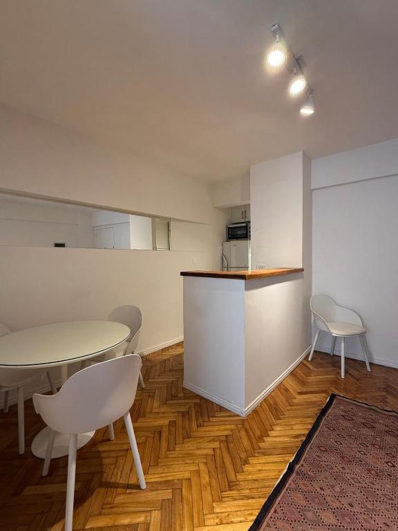Bright studio apartment in an excellent location - 3