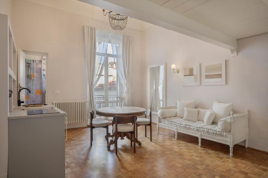 Palazzo Galli Tassi Collection - Loft 2 & Loft 3 - 4