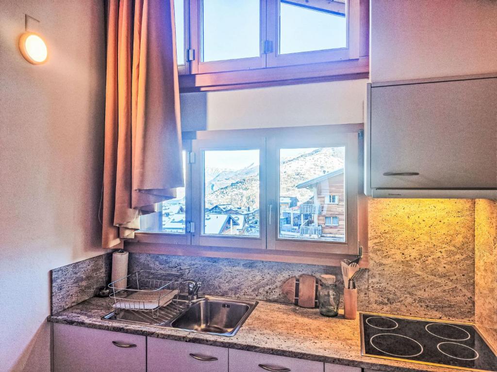Apartment Les Genets 167D by Interhome - 3