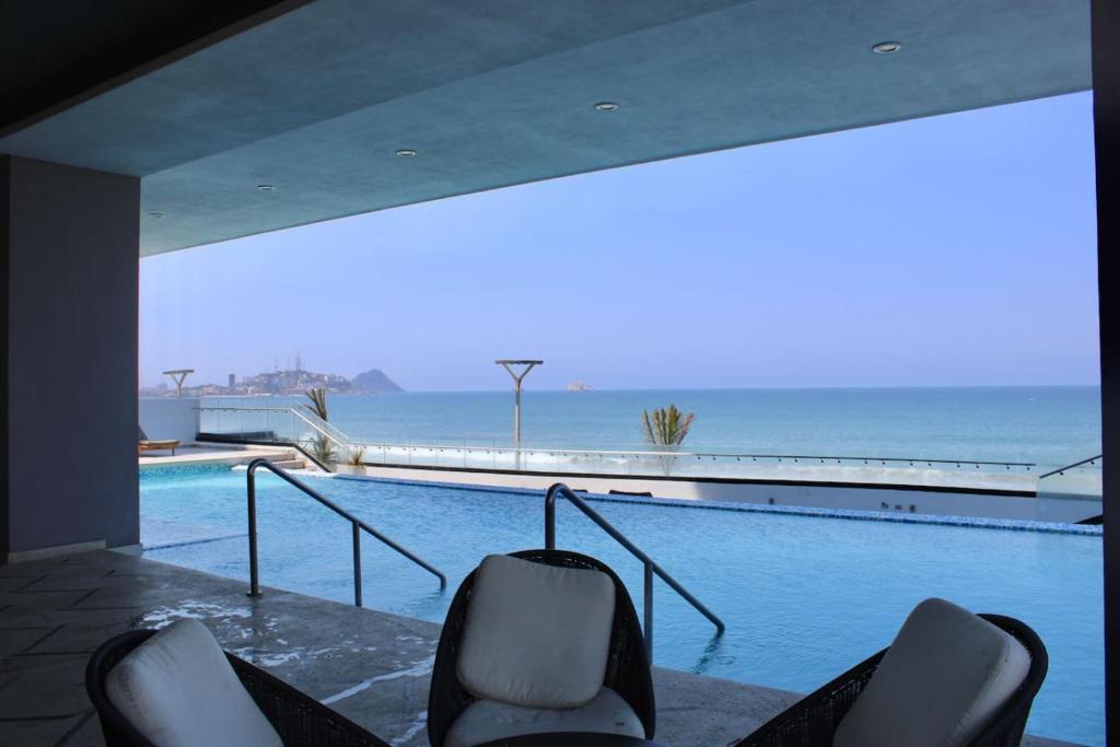Vista al Mar desde el piso 20, Moderno Con Alberca - 5