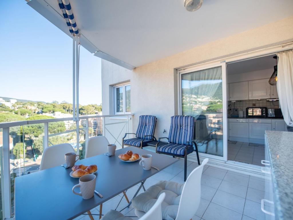 Apartment Turquoise-12 by Interhome - 5
