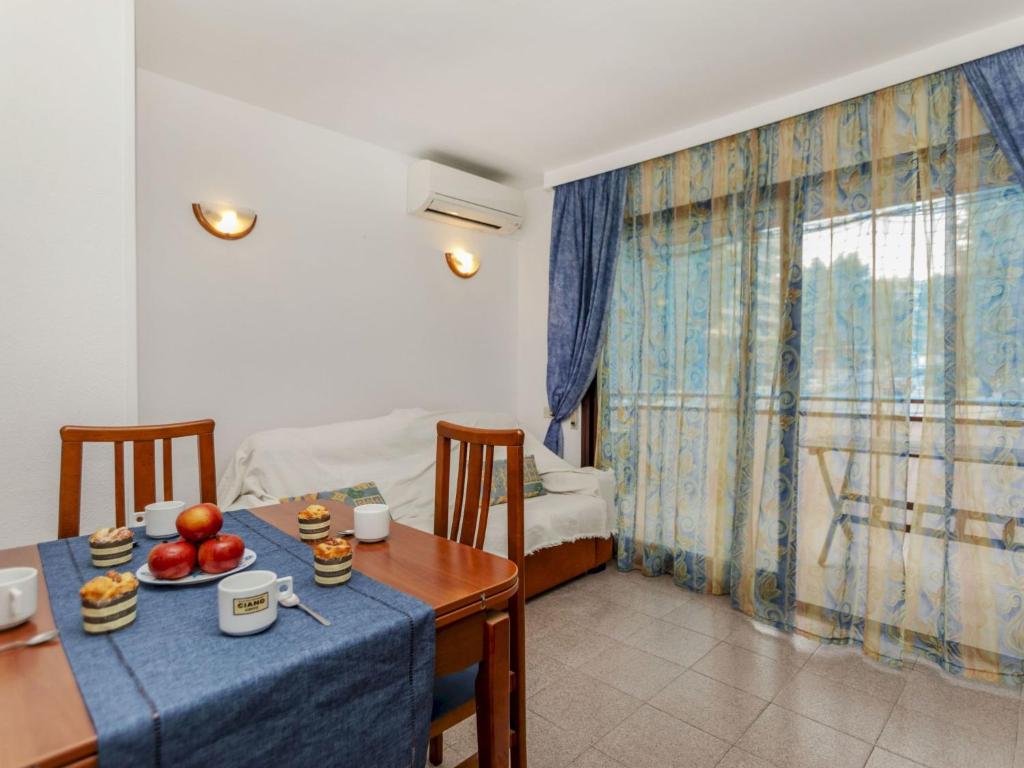 Apartment Mariposa-6 by Interhome - 3