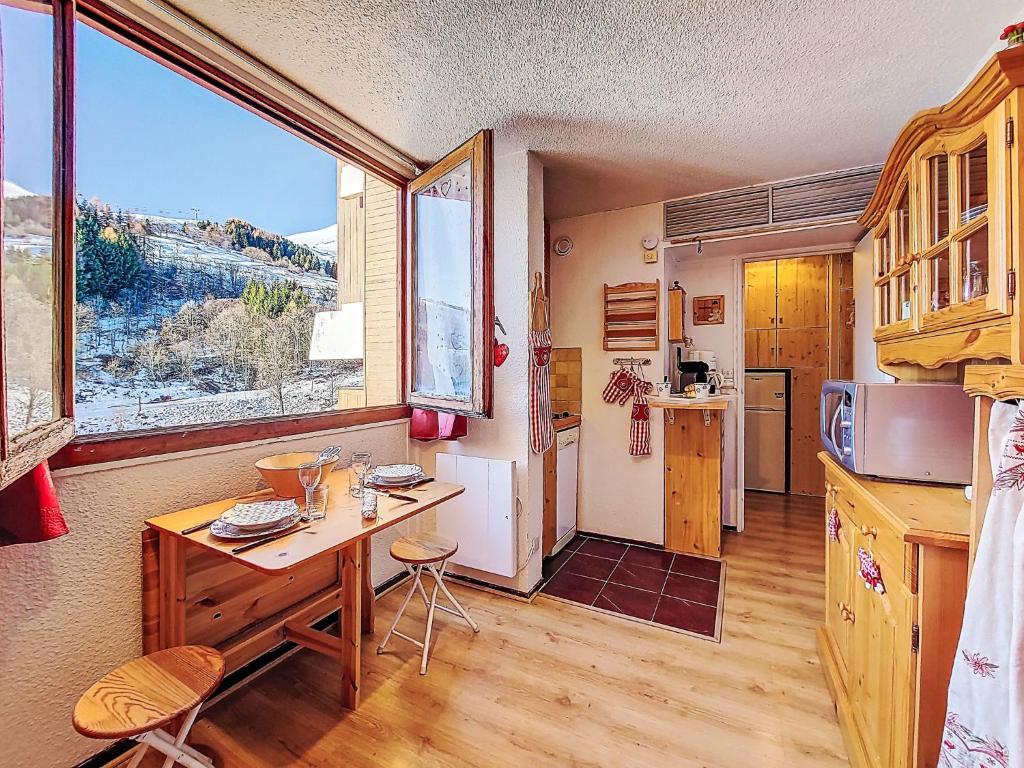 Studio Soyouz Vanguard-108 by Interhome - 3