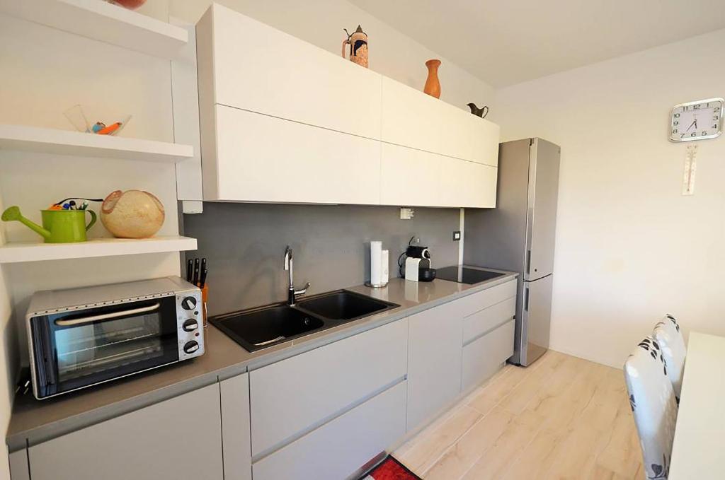 GIGI HOUSE appartamento PIAZZA MAZZINI 150m dal mare CON PISCINA e SPIAGGIA - 3