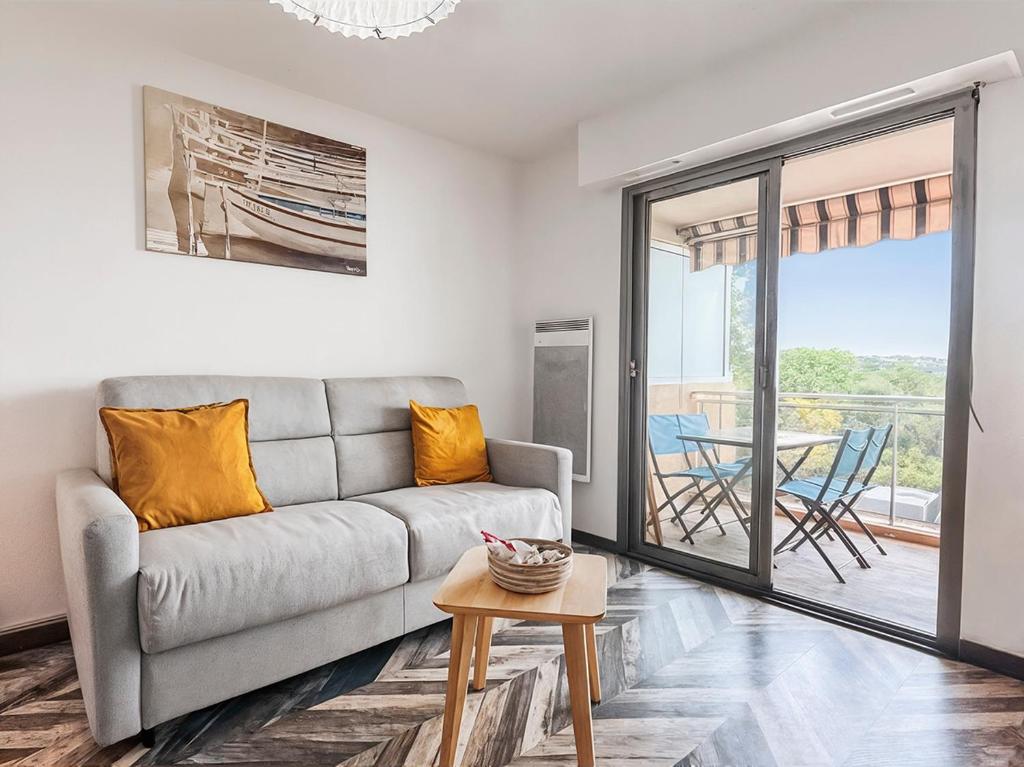 Studio, à deux pas des plages, terrasse et parking - 4