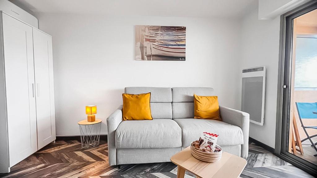 Studio, à deux pas des plages, terrasse et parking - 5