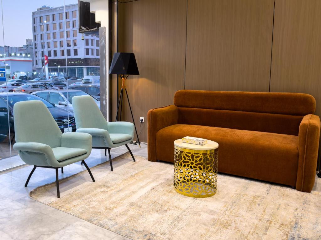 フロント・ロビー