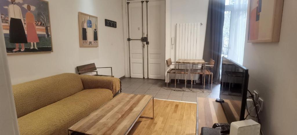 Central Apartment Toplica - 4