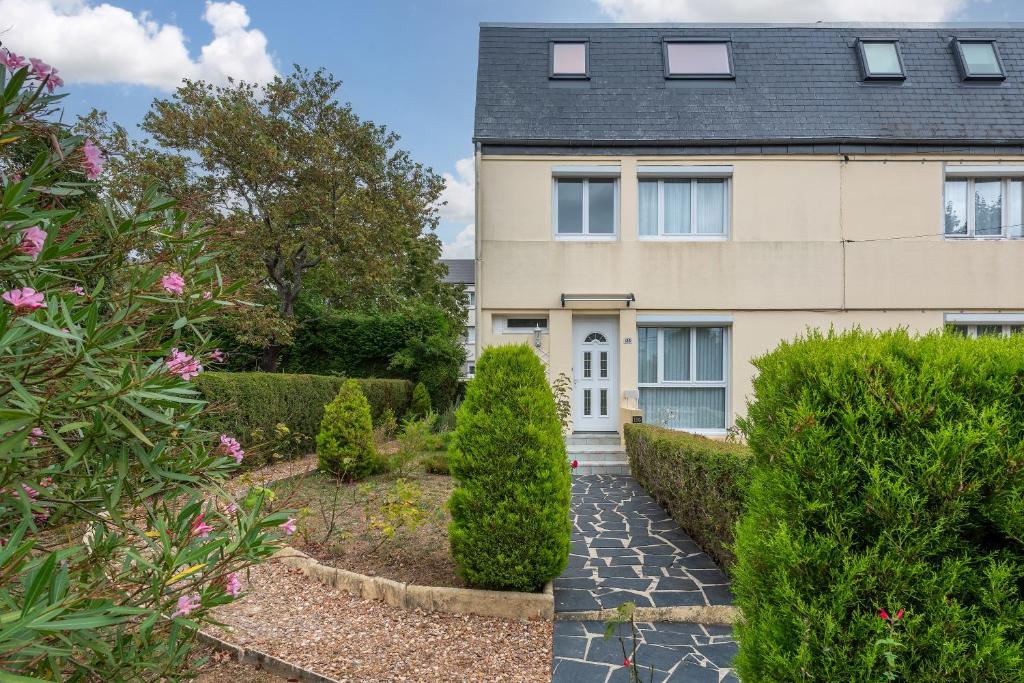 Maison familiale avec jardin - 5 chambres - 3