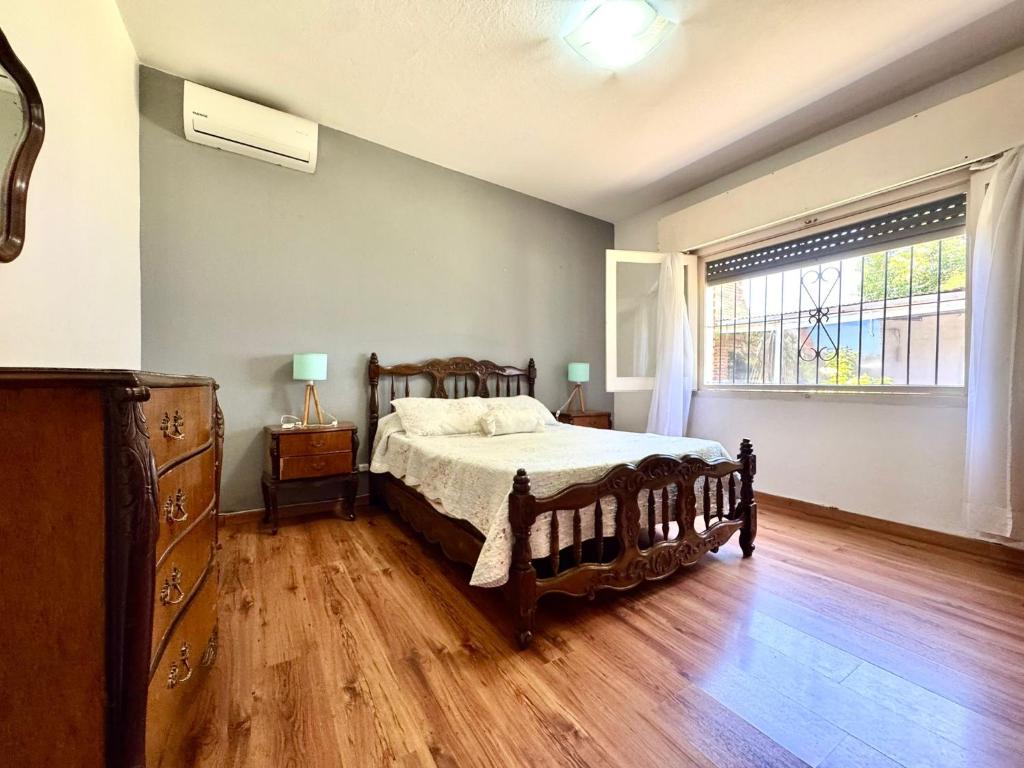 Casa de 3 dormitorios en Playa Mansa, Punta del Este - 2