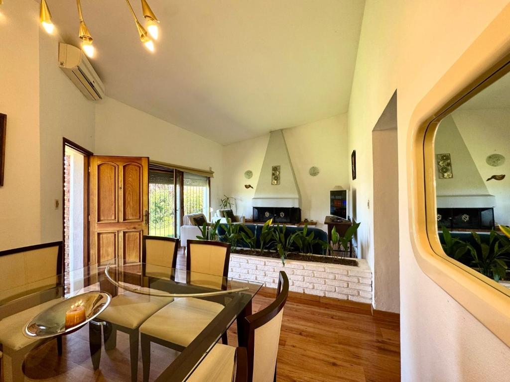 Casa de 3 dormitorios en Playa Mansa, Punta del Este - 4