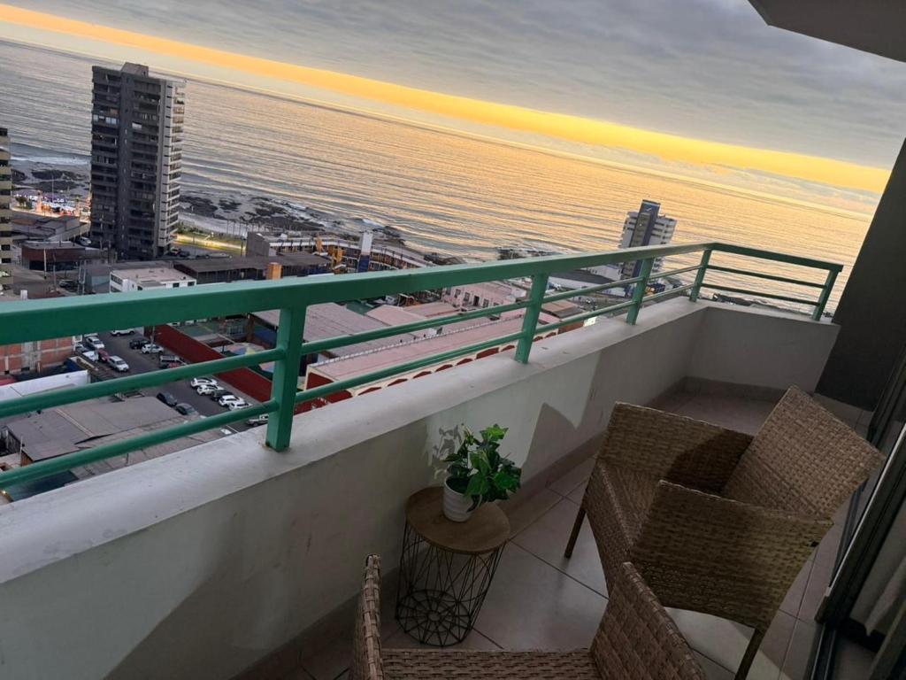Acogedor departamento amoblado vista al mar - 2