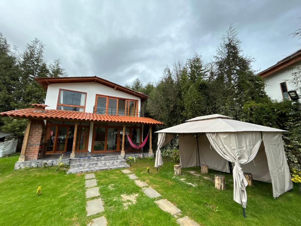 Fundo Aurora Casa privada con jardín y parrilla - 1