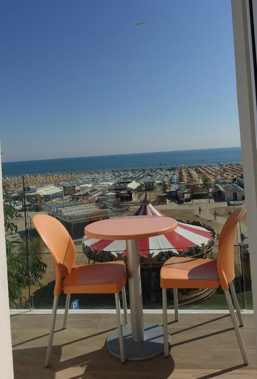 Hotel Mondial - 3