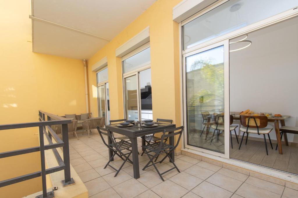 JARDIN DES MUSES - 2 PIECES - PARKING Carré d'or Menton - 4