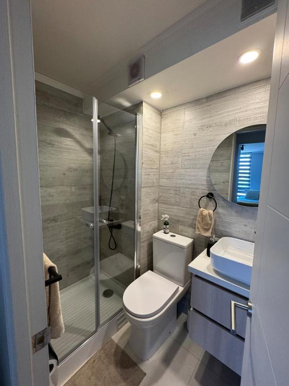 Modern and Quiet Steps from Costanera Center - 2