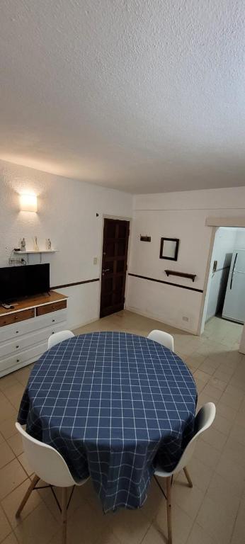 Departamento 3 ambientes Zona Alfar - 1
