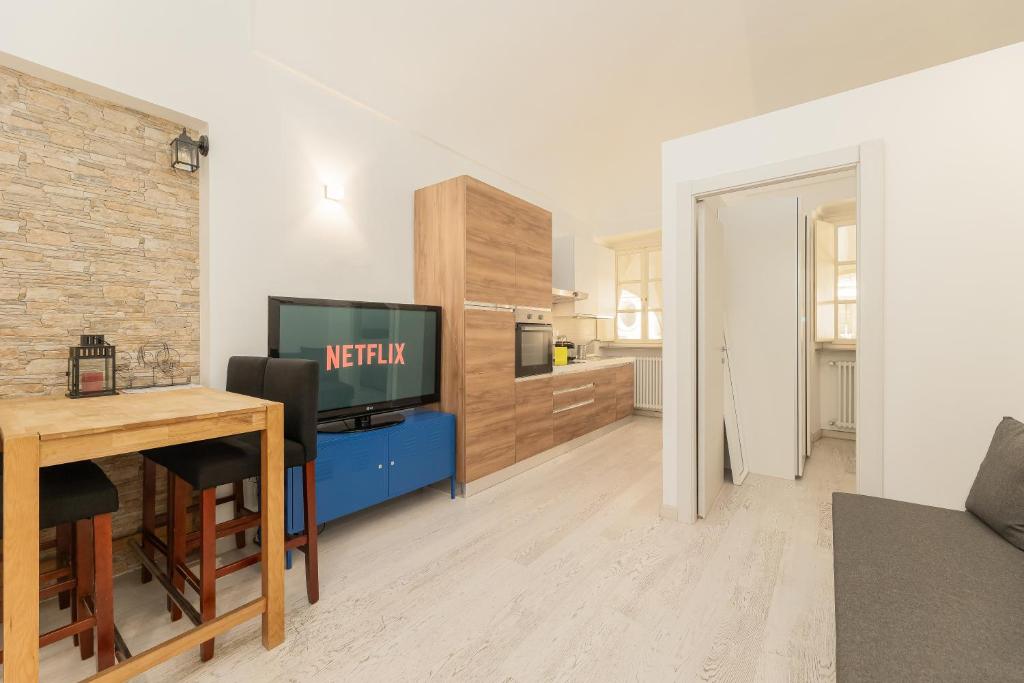 B-Homy - Palazzo Reale Apartments - 1