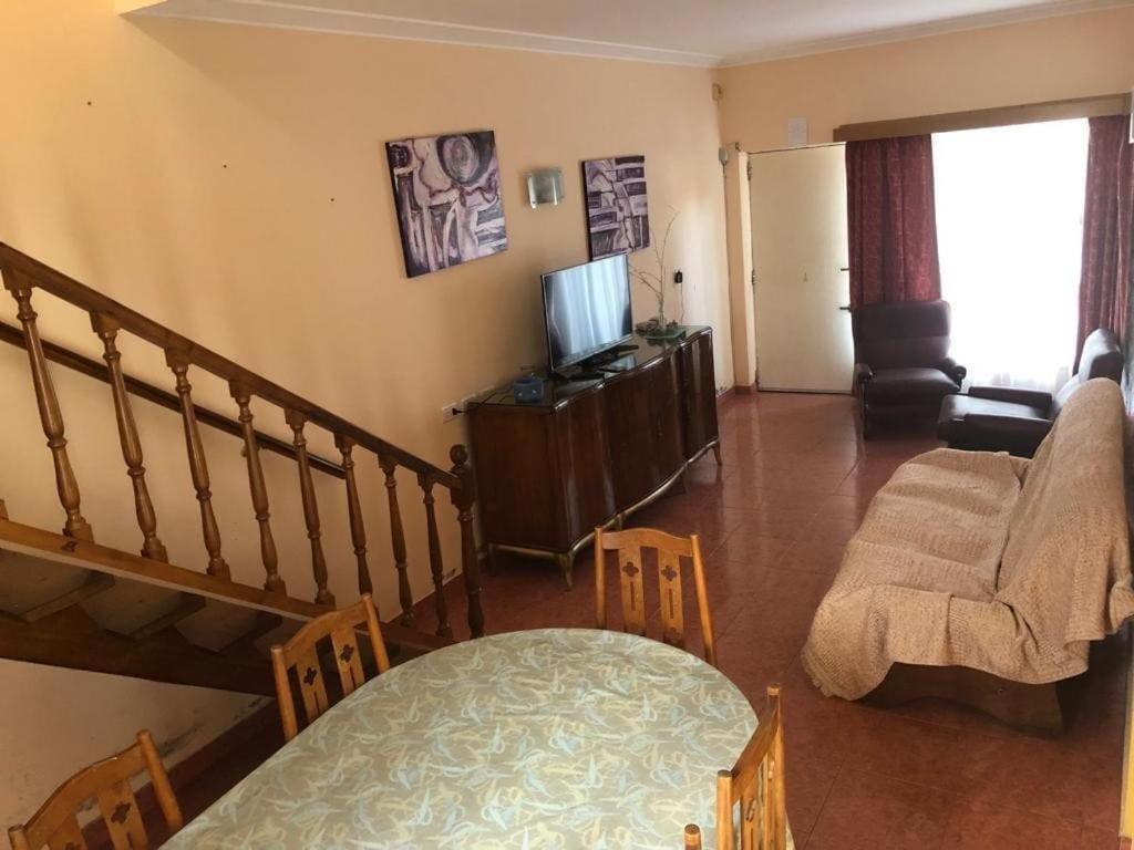 Necochea casa vacacional - 1